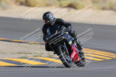 media/Oct-08-2022-SoCal Trackdays (Sat) [[1fc3beec89]]/Turn 10 (945am)/